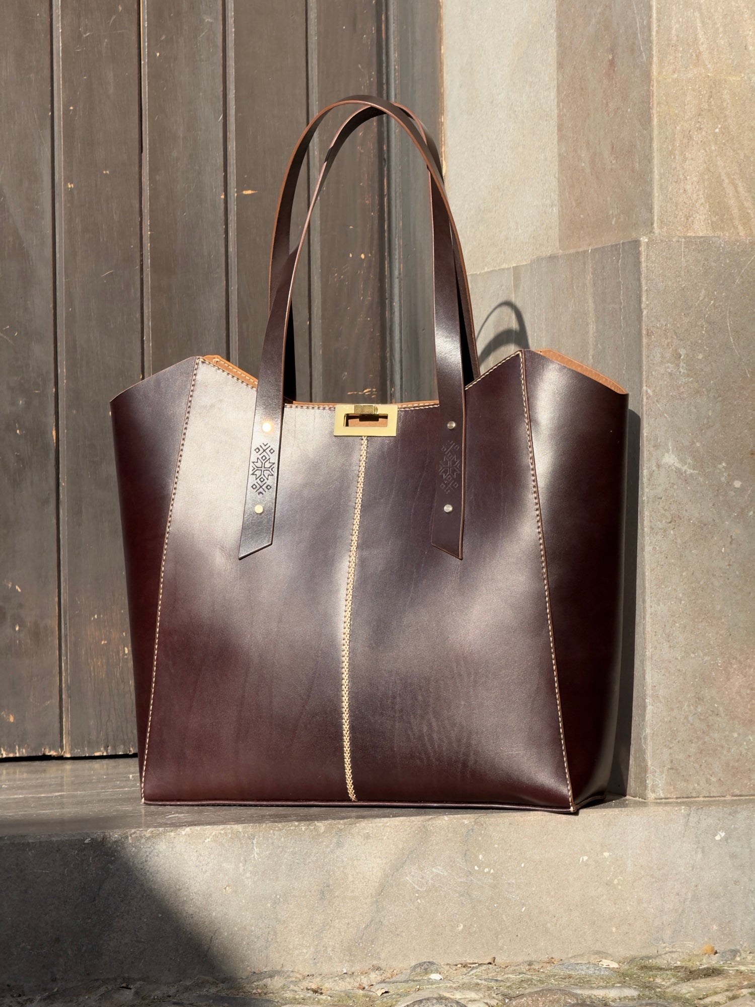 The Carmen Tote
