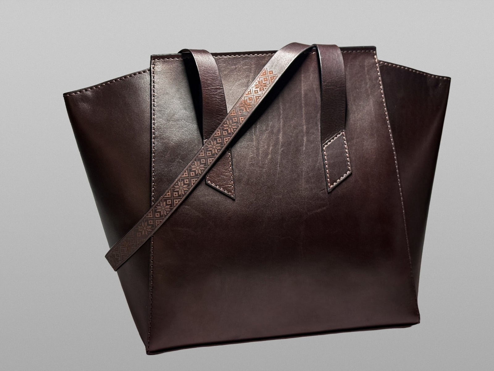 The Nenka Tote